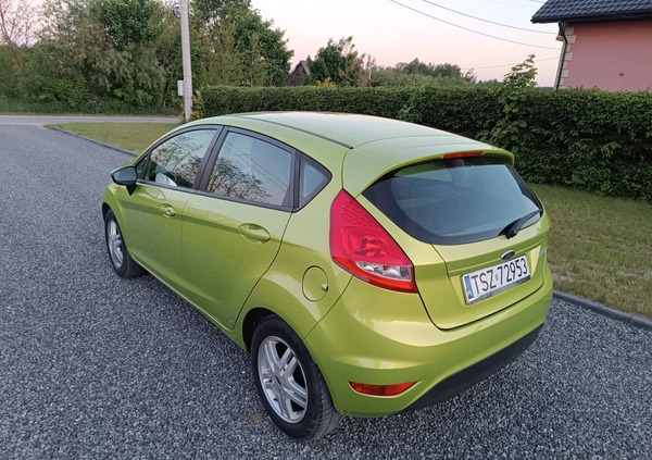 Ford Fiesta cena 22950 przebieg: 169500, rok produkcji 2012 z Staszów małe 497